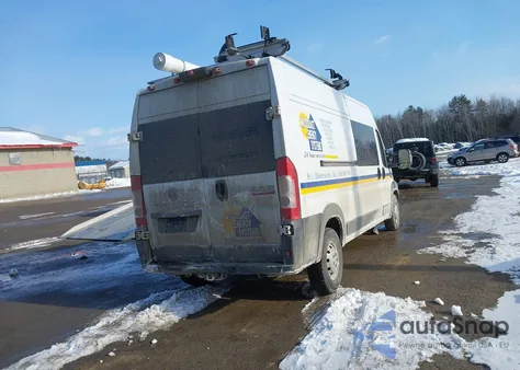 2018 Ram Promaster 2500 High Roof 159 Wb z USA, uszkodzony, nr VIN 3C6TRVDG2JE124293